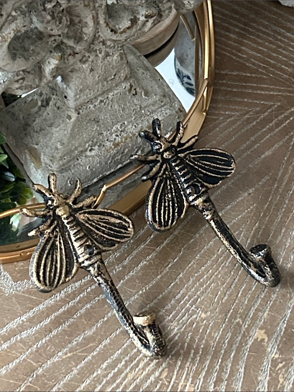 NEW! Set/2 Shabby Chic Vintage Inspired Metal Moth Wall Hooks Distressed Gold